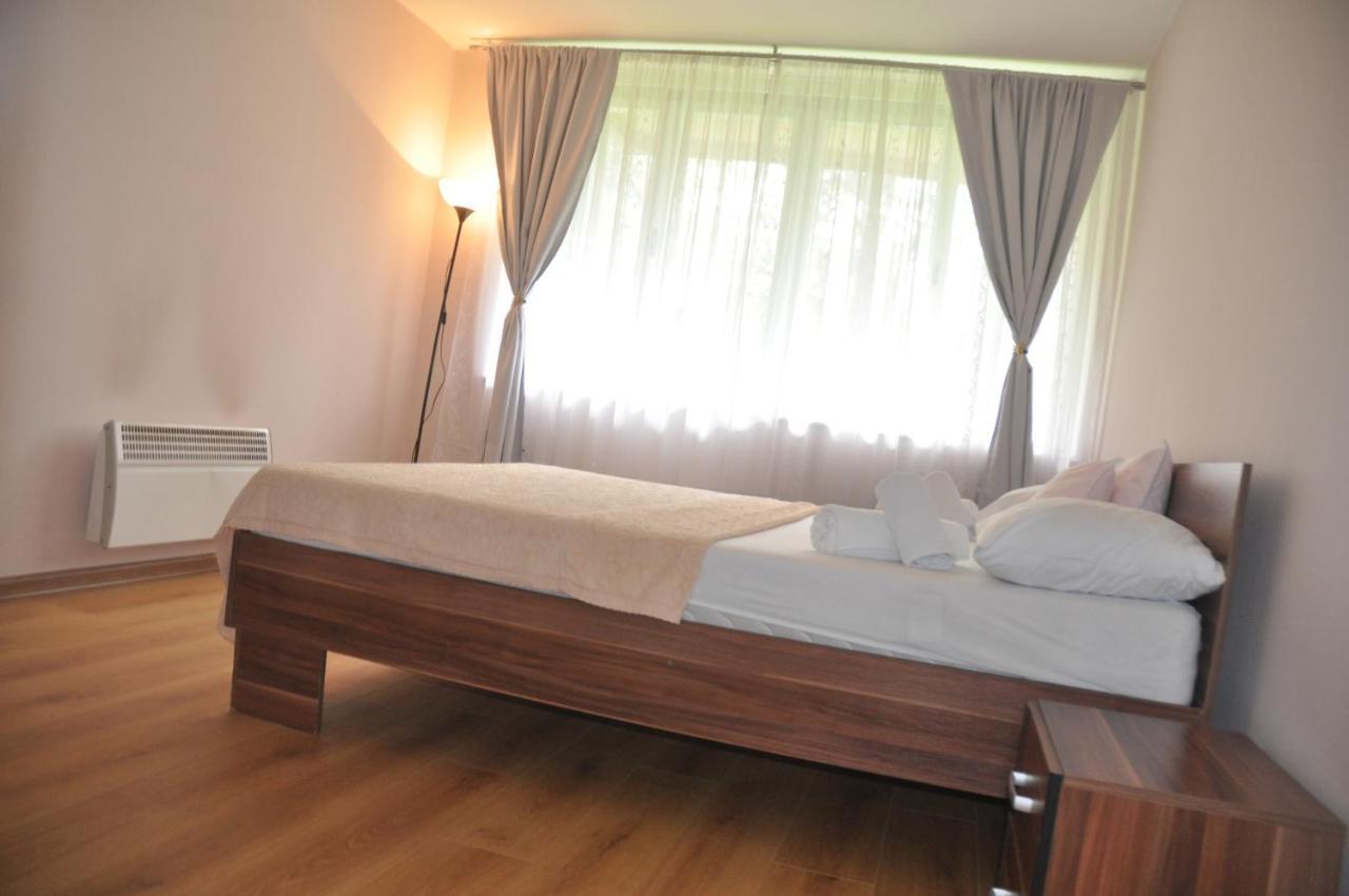 Apartman Visoko Exterior foto