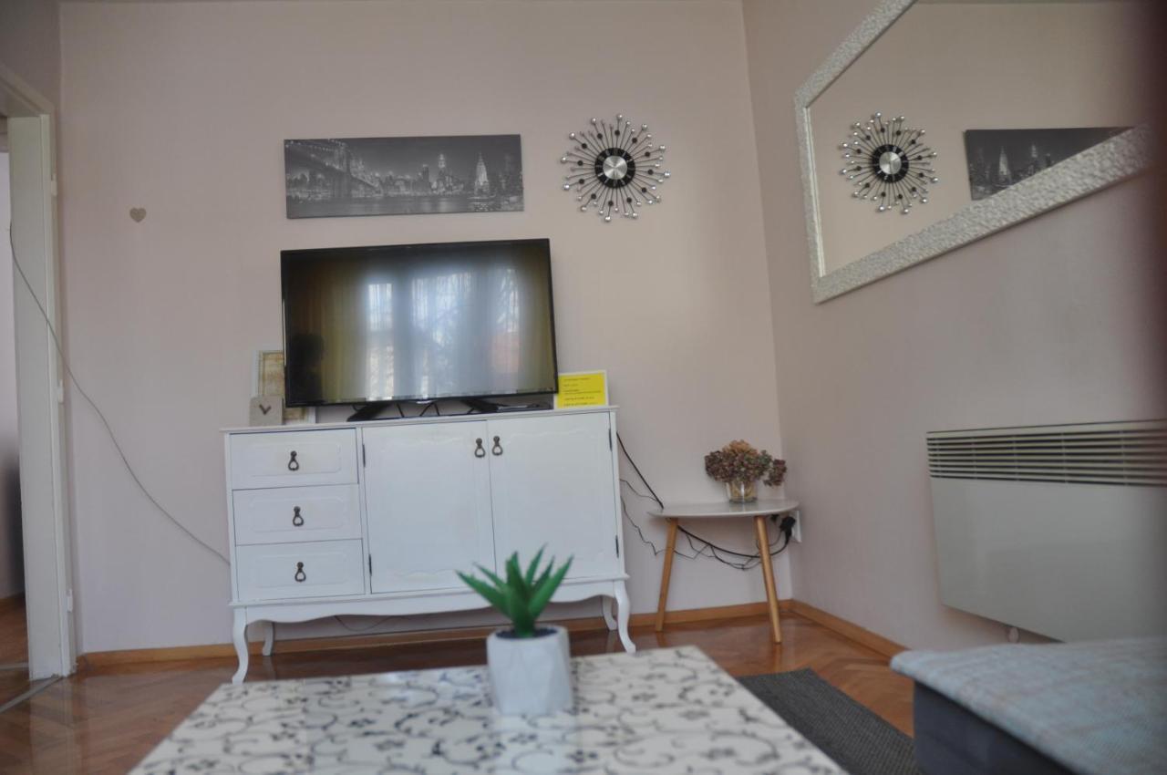 Apartman Visoko Exterior foto